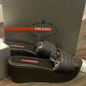 BRAND NEW IN BOX PRADA SANDALS size 9